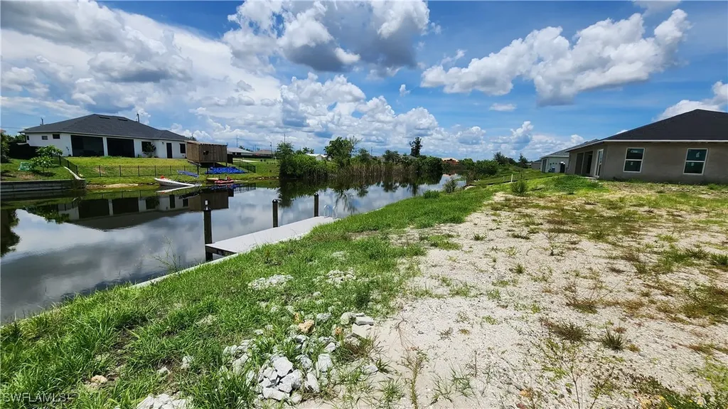1818 NE 1st Place Cape Coral FL 33909