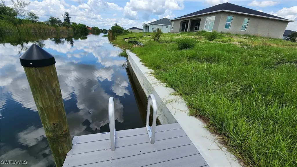 1818 NE 1st Place Cape Coral FL 33909