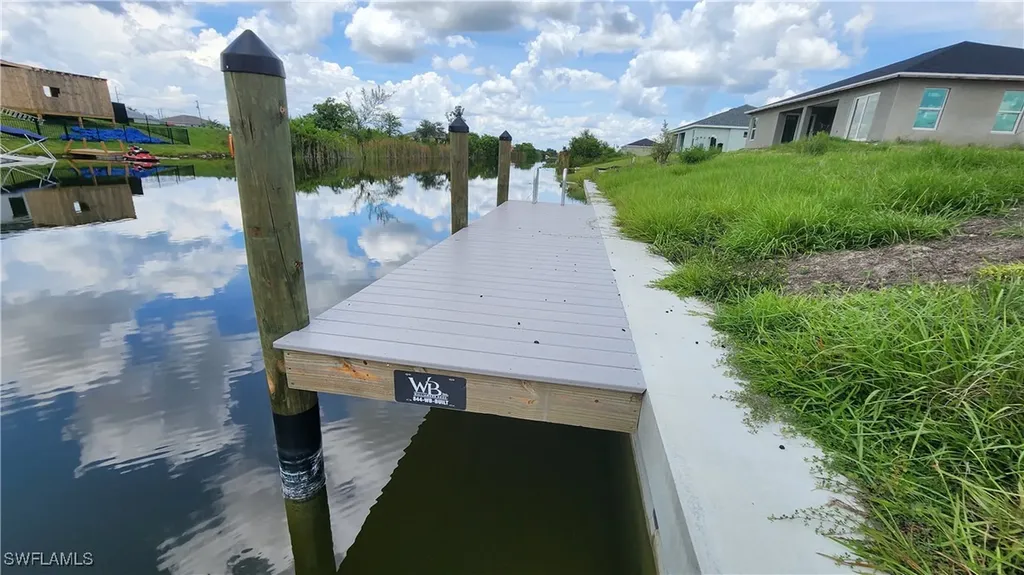 1818 NE 1st Place Cape Coral FL 33909