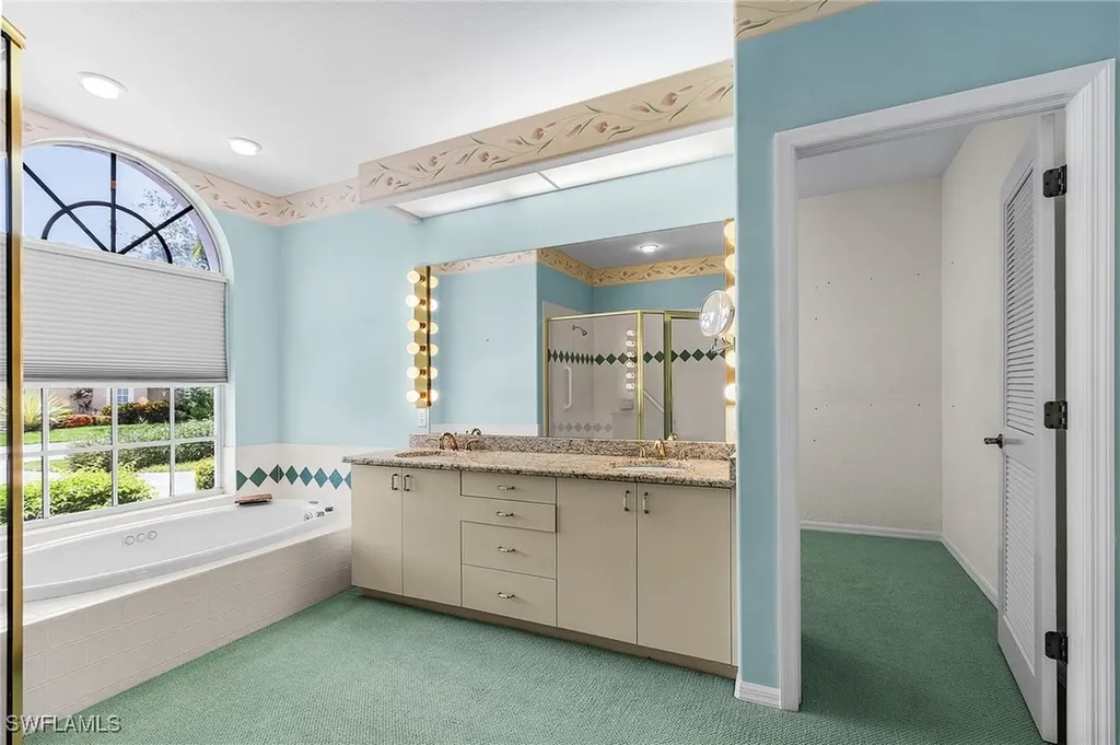 28480 Rochester Court Bonita Springs FL 34135