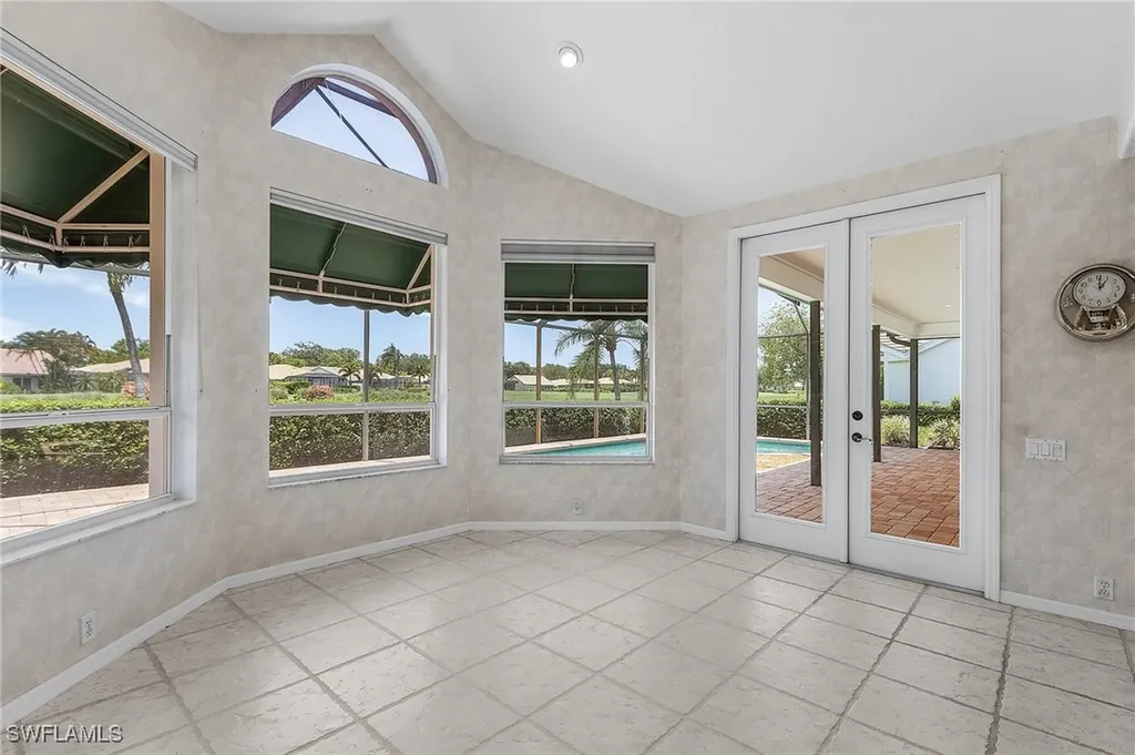 28480 Rochester Court Bonita Springs FL 34135