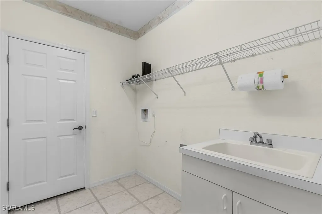 28480 Rochester Court Bonita Springs FL 34135