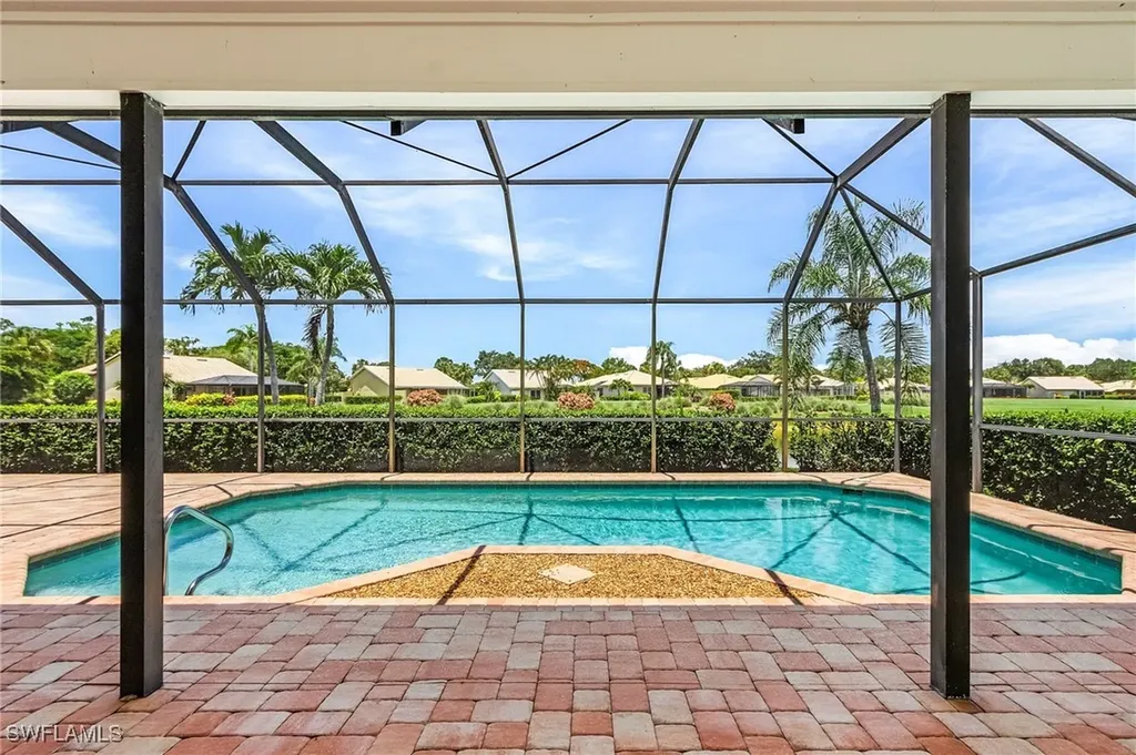 28480 Rochester Court Bonita Springs FL 34135