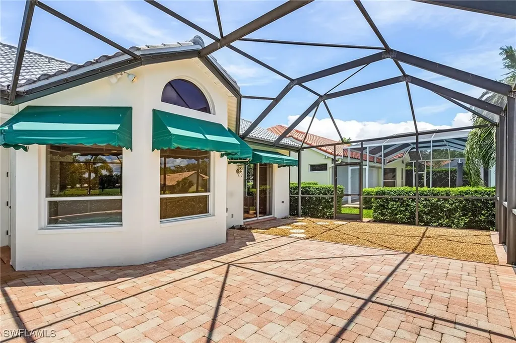 28480 Rochester Court Bonita Springs FL 34135