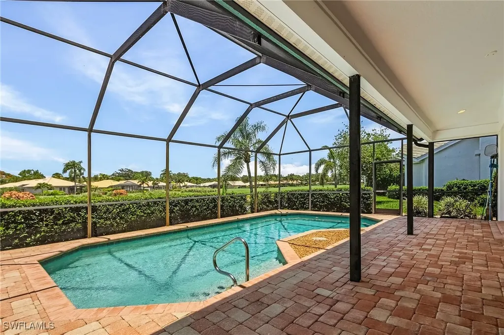 28480 Rochester Court Bonita Springs FL 34135