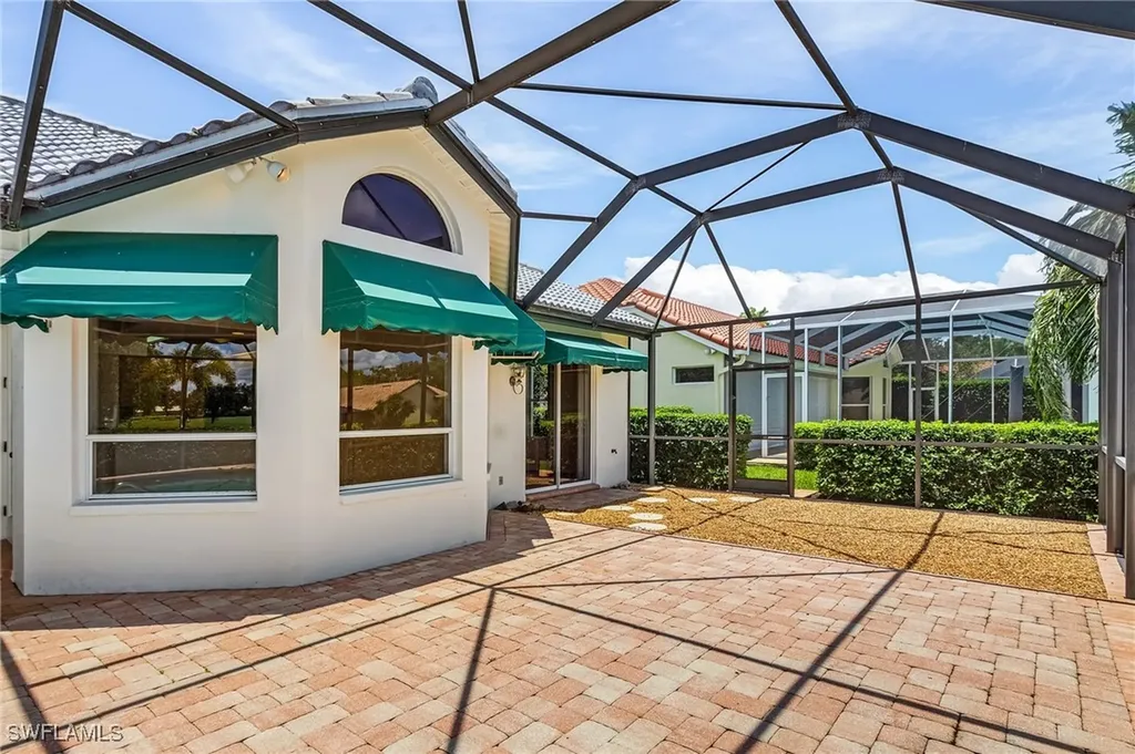 28480 Rochester Court Bonita Springs FL 34135