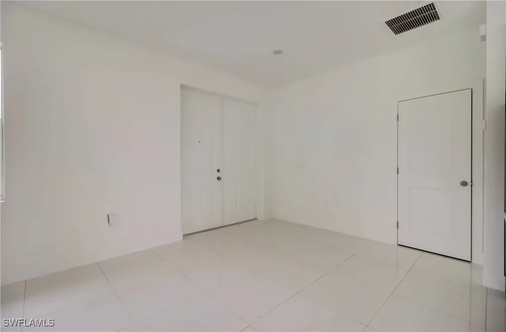 2109 Jefferson Avenue Alva FL 33920