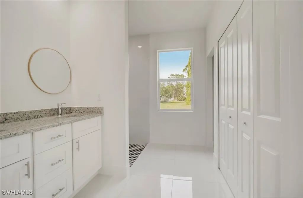 2109 Jefferson Avenue Alva FL 33920