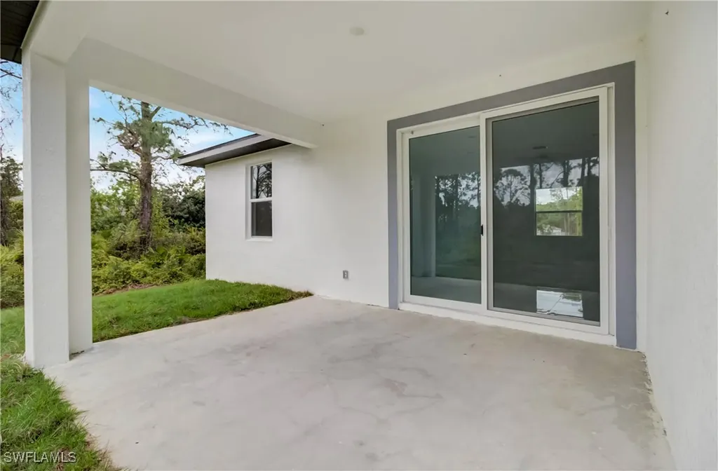 2109 Jefferson Avenue Alva FL 33920