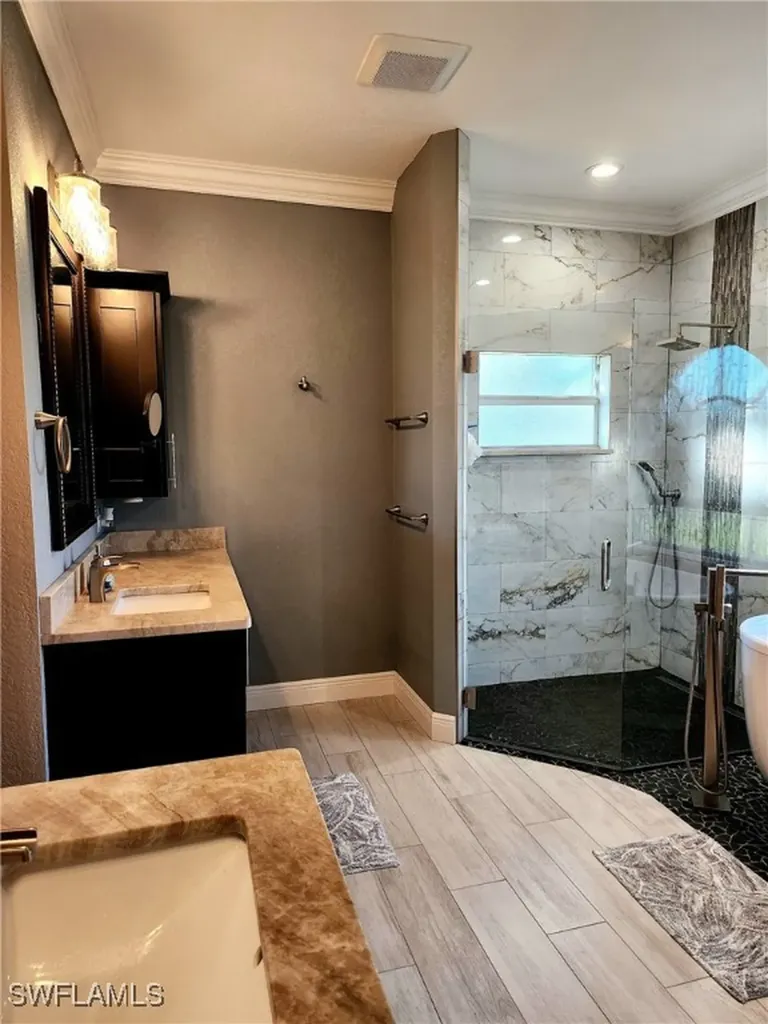 111 NW 33rd Avenue Cape Coral FL 33993
