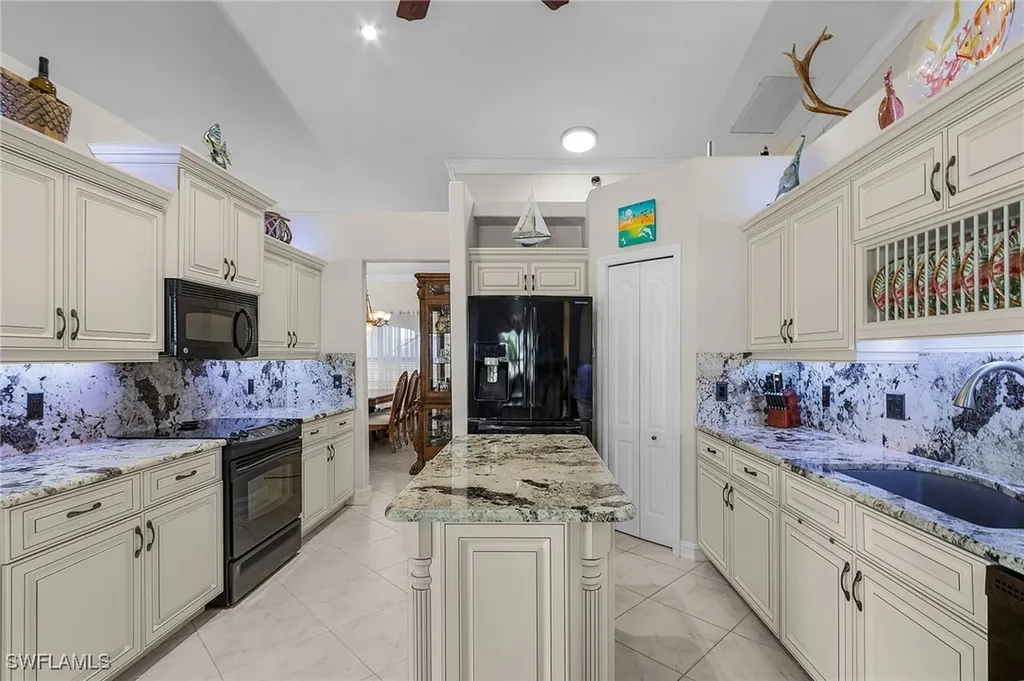 111 NW 33rd Avenue Cape Coral FL 33993