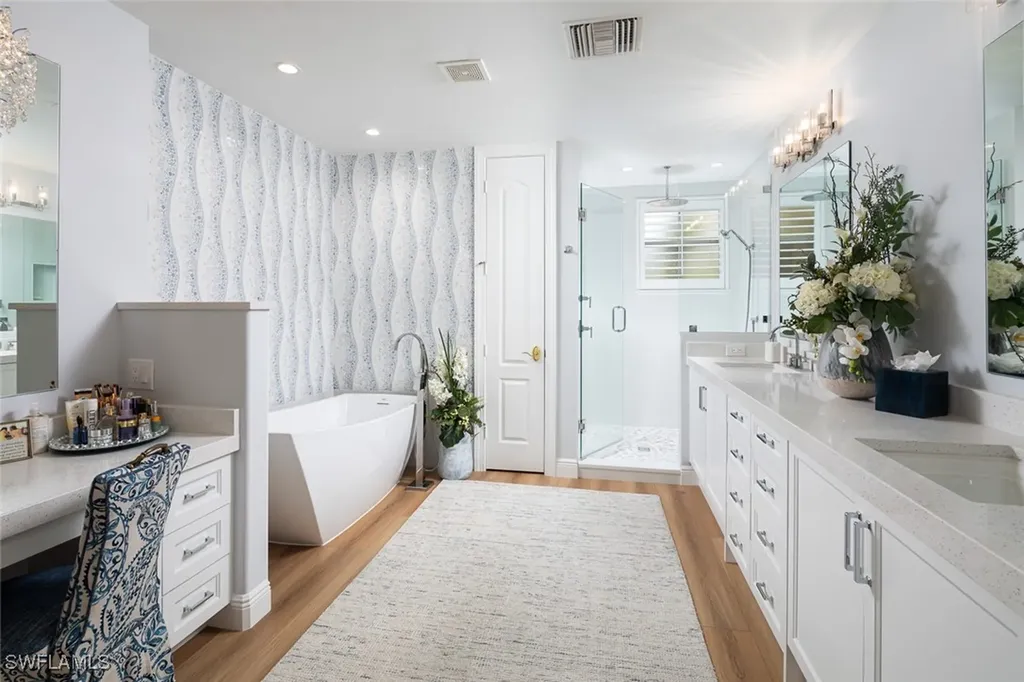 575 Avellino Isle Circle Naples FL 34119