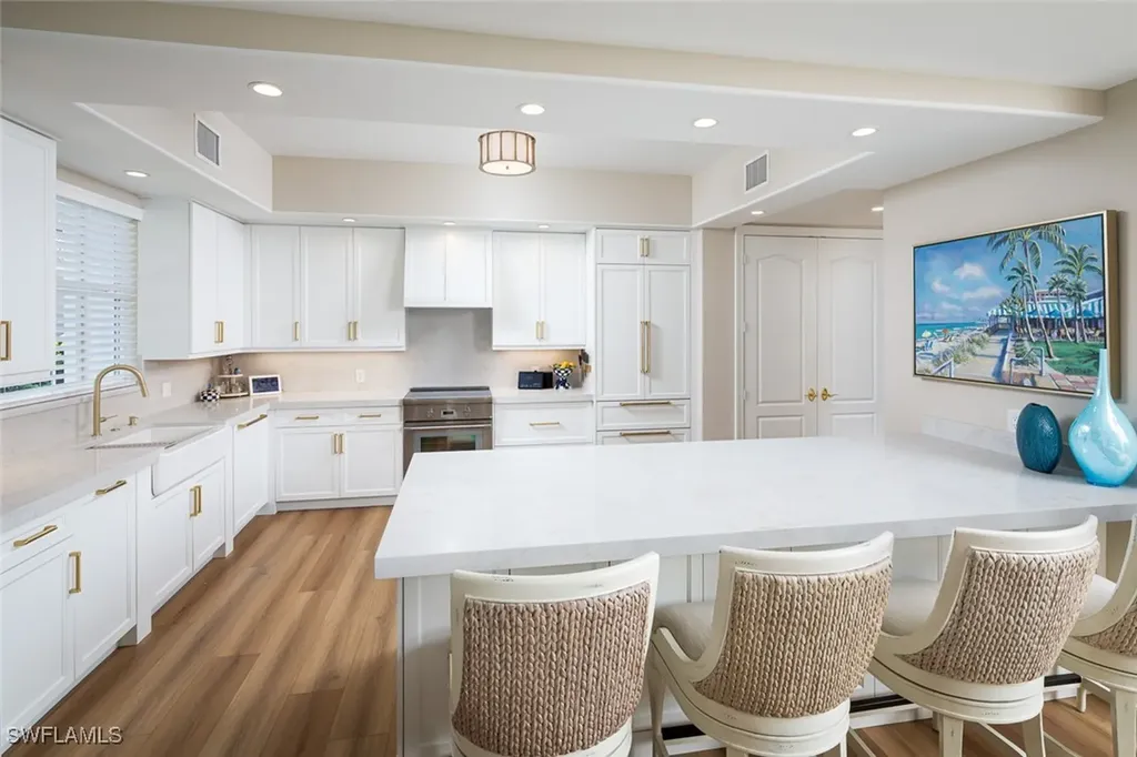 575 Avellino Isle Circle Naples FL 34119