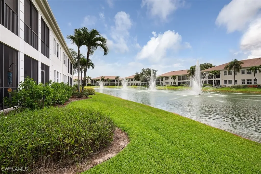 575 Avellino Isle Circle Naples FL 34119