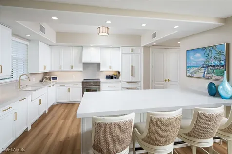 575 Avellino Isle Circle Naples FL 34119