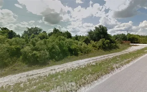 19183 NW 288th Street Okeechobee FL 34972