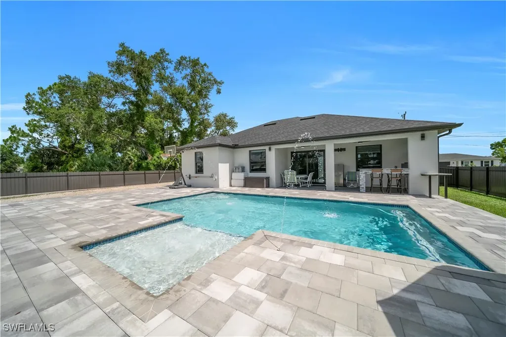 1001 NE 36th Street Cape Coral FL 33909