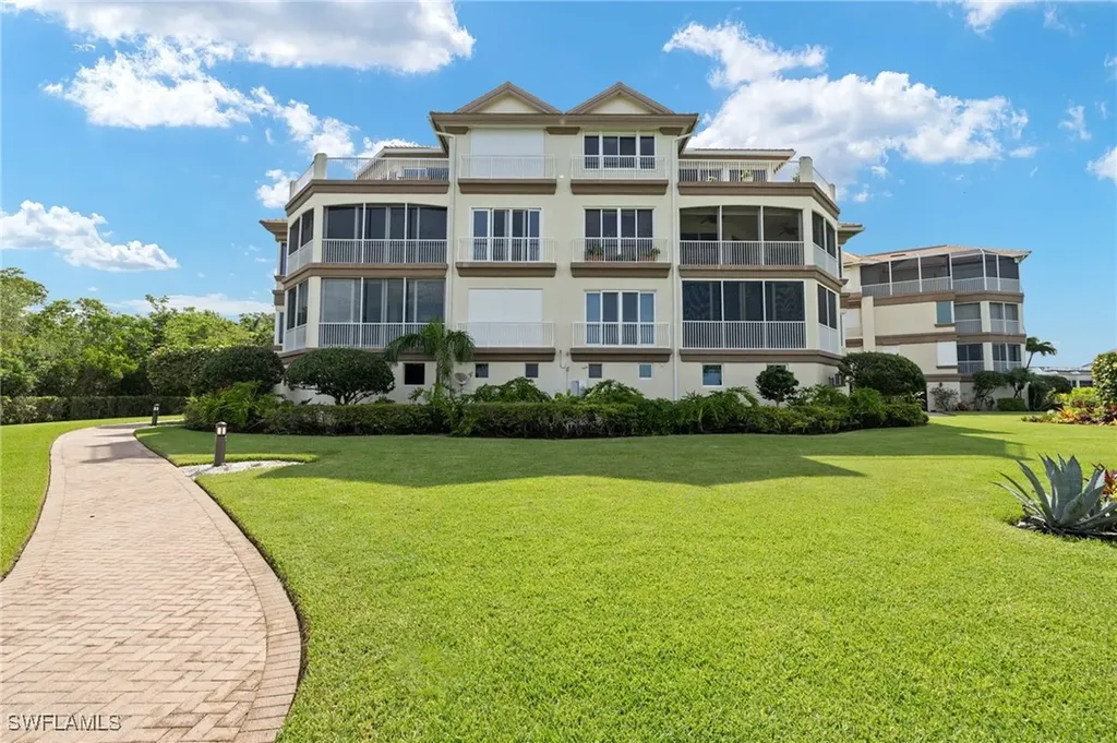 1530 Star Point Lane Naples FL 34112