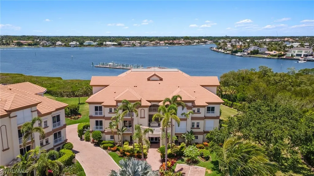 1530 Star Point Lane Naples FL 34112