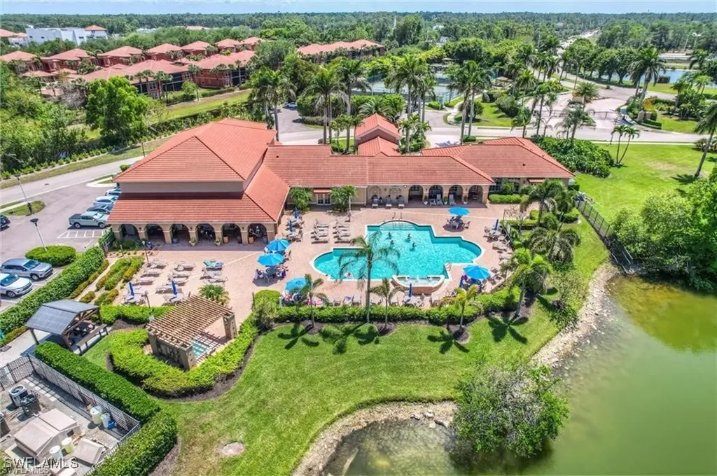 6655 Huntington Lakes Circle Naples FL 34119
