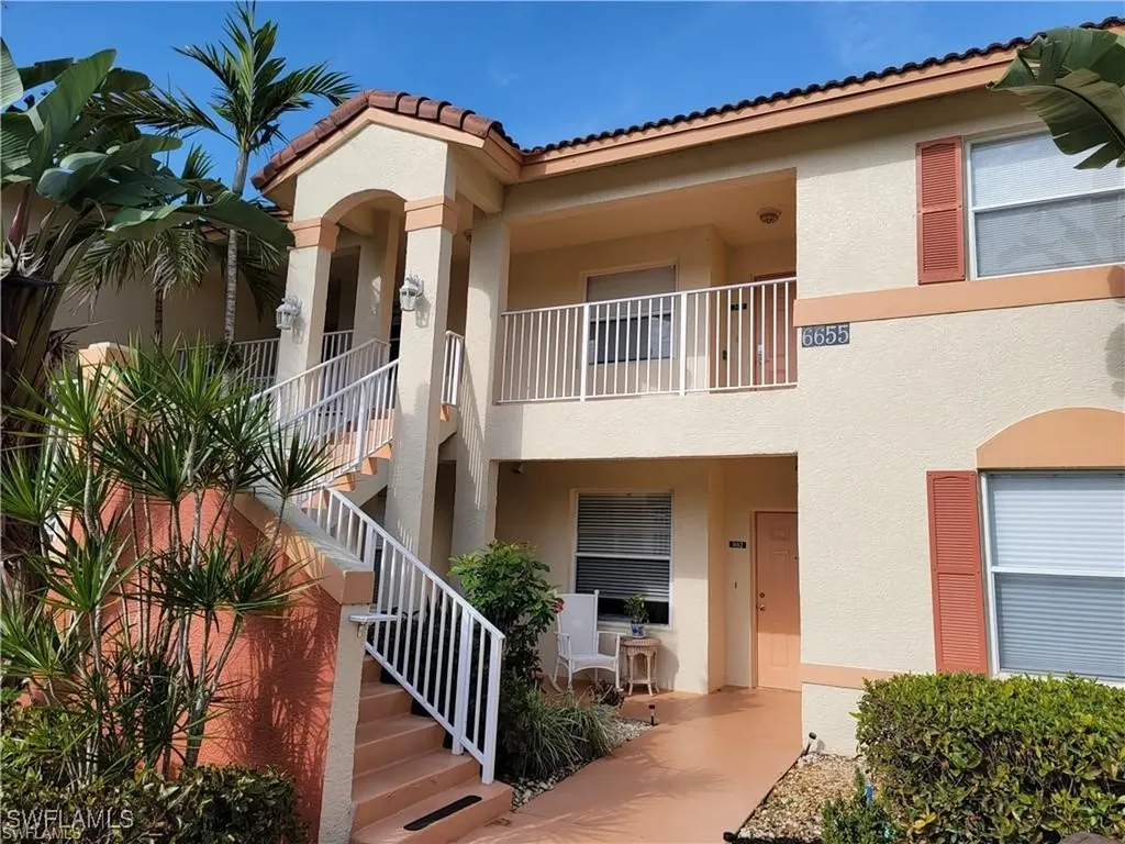 6655 Huntington Lakes Circle Naples FL 34119