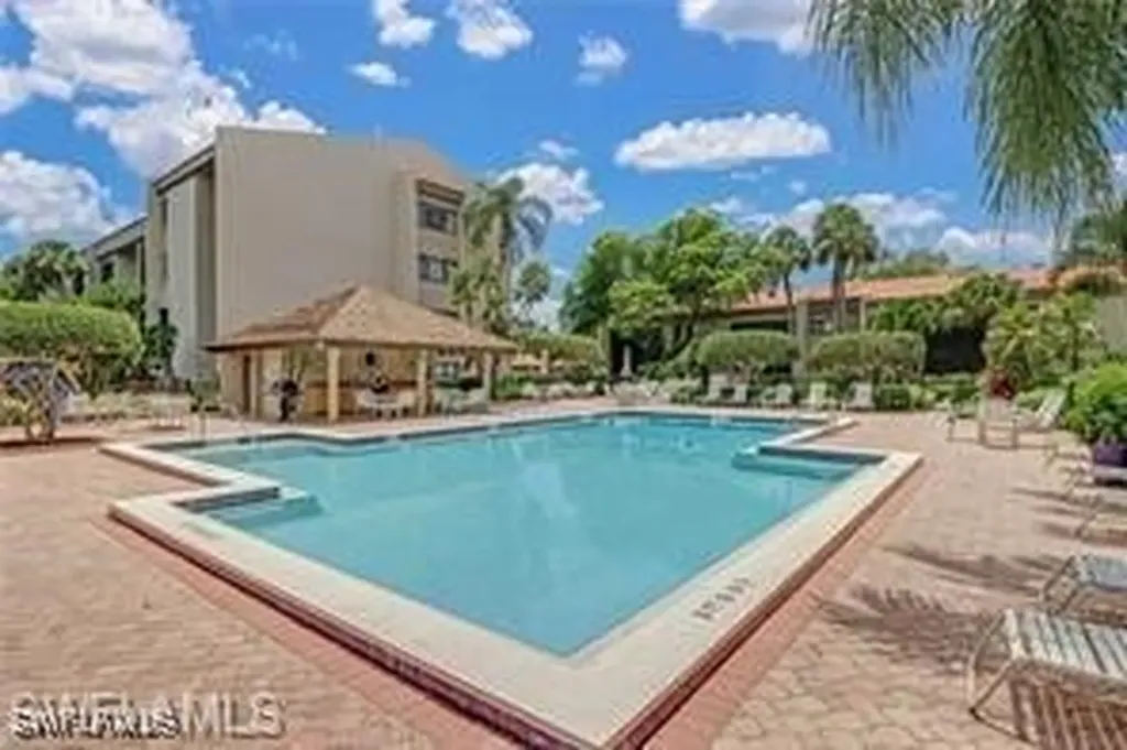 4240 Steamboat Bend Fort Myers FL 33919
