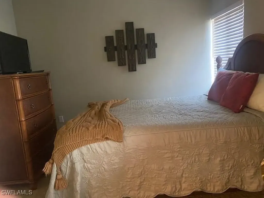 4240 Steamboat Bend Fort Myers FL 33919