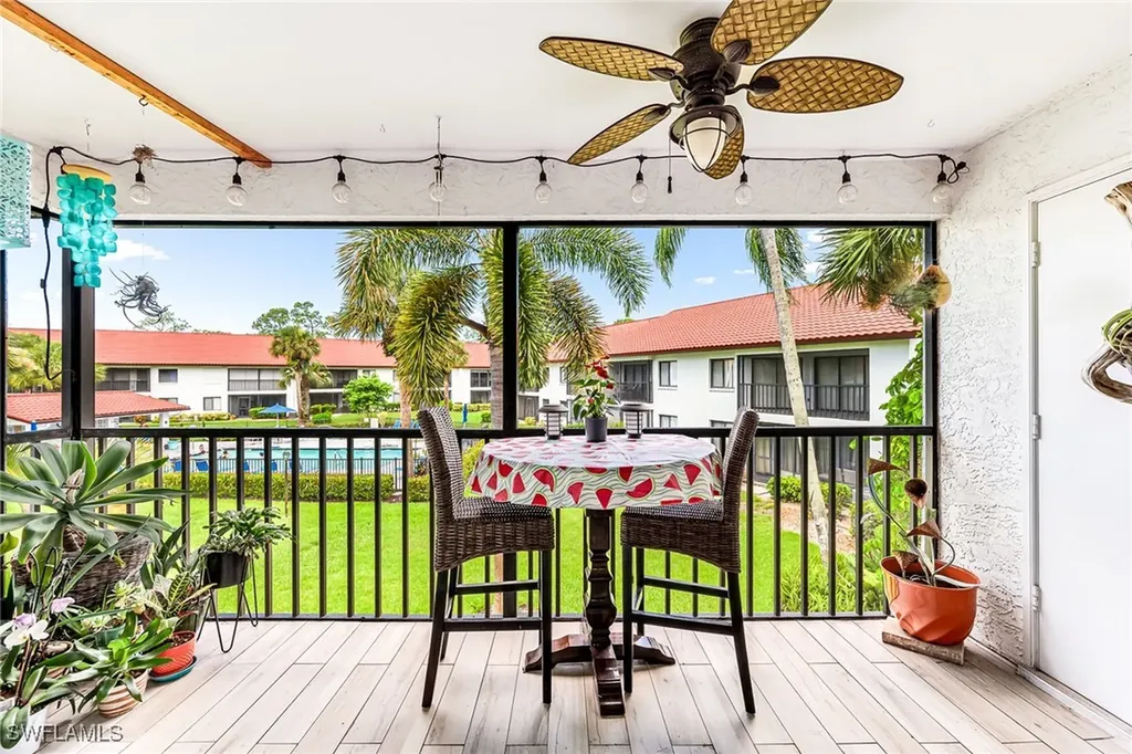 4983 Pepper Circle Naples FL 34113
