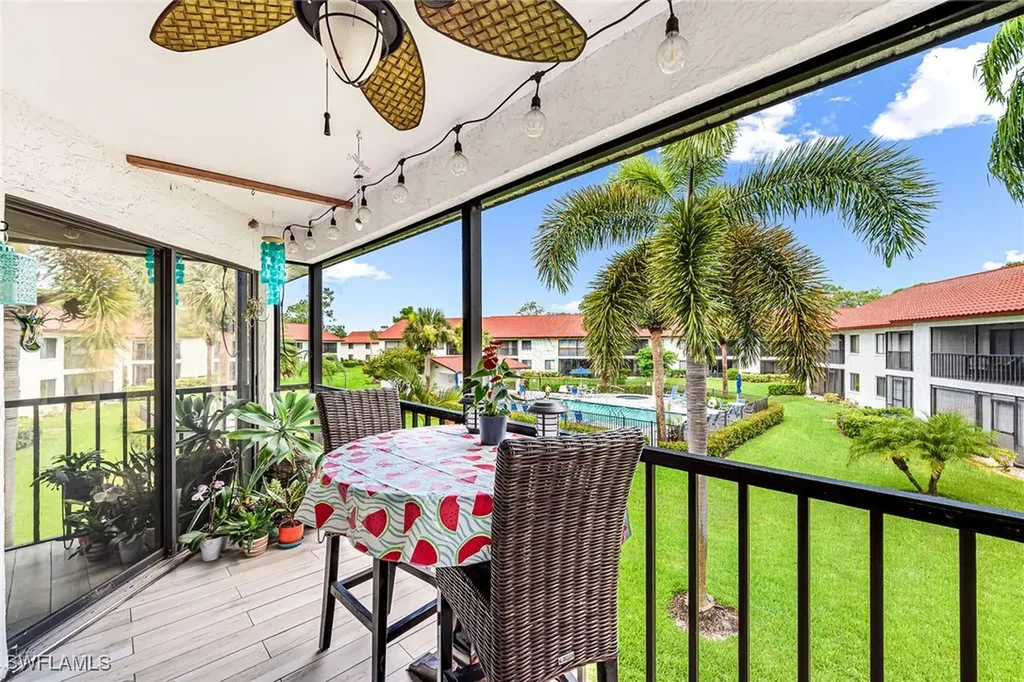 4983 Pepper Circle Naples FL 34113