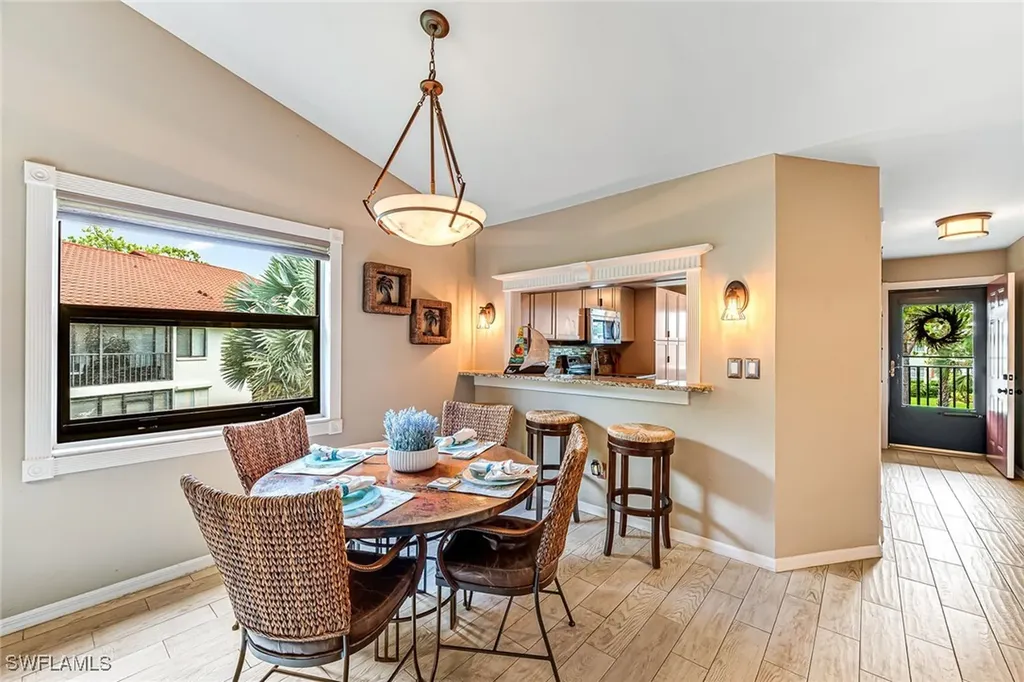 4983 Pepper Circle Naples FL 34113