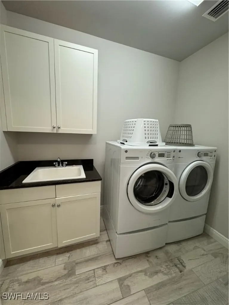 3127 SE 22nd Place Cape Coral FL 33904