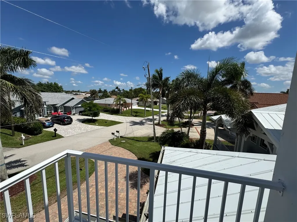 3127 SE 22nd Place Cape Coral FL 33904