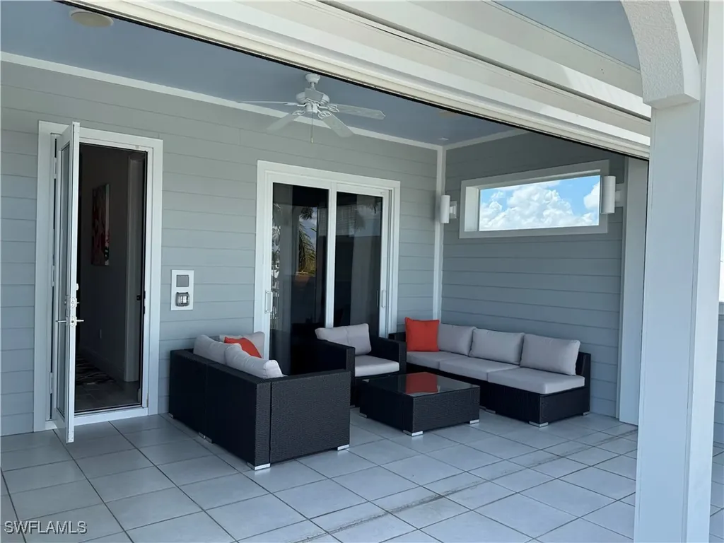 3127 SE 22nd Place Cape Coral FL 33904
