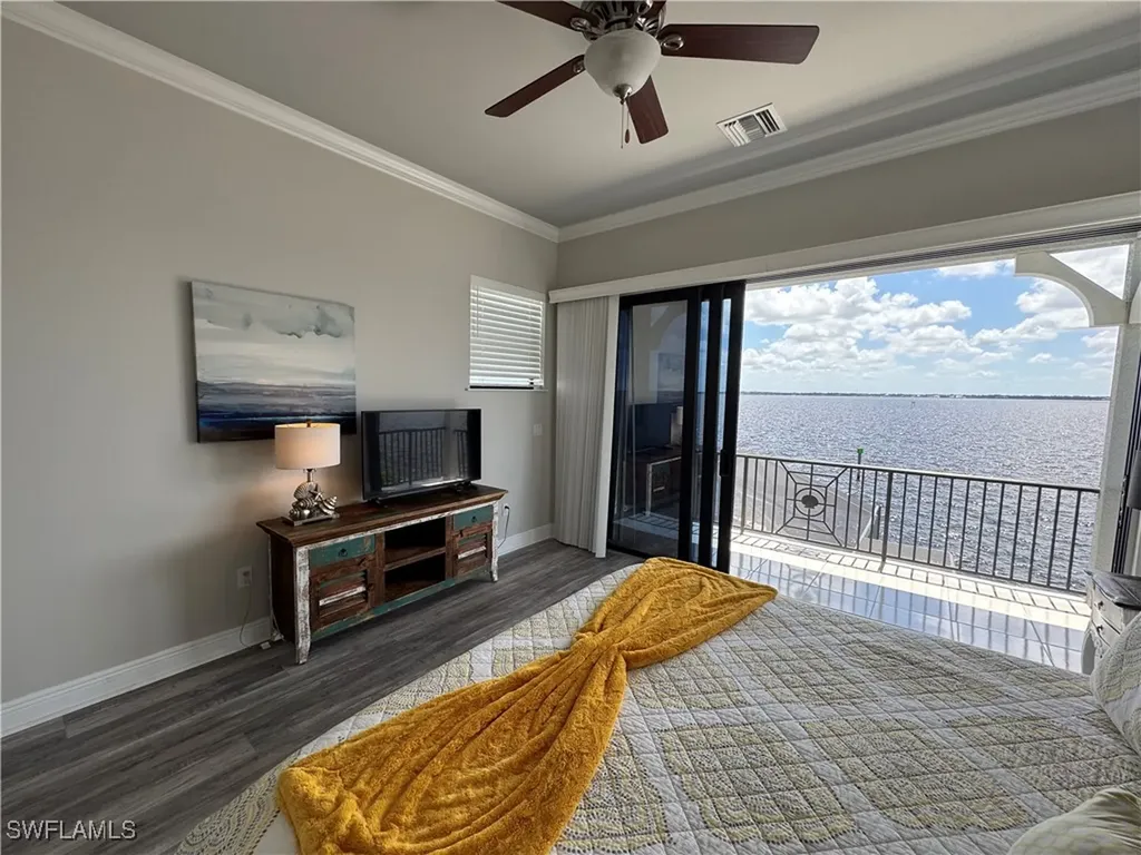 3127 SE 22nd Place Cape Coral FL 33904