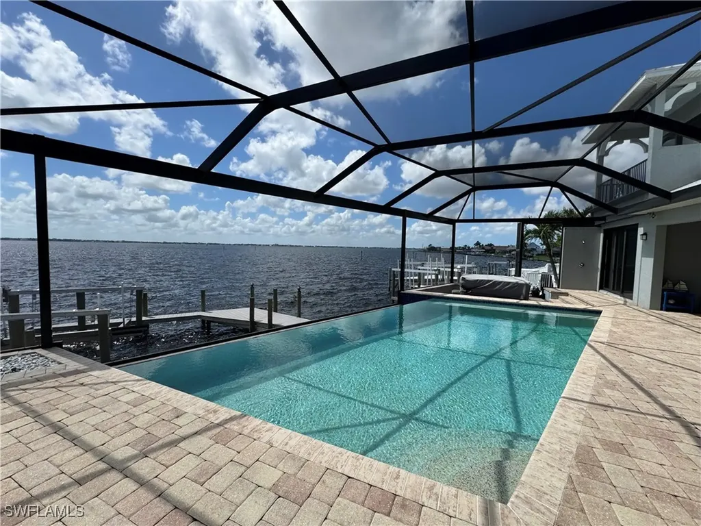 3127 SE 22nd Place Cape Coral FL 33904