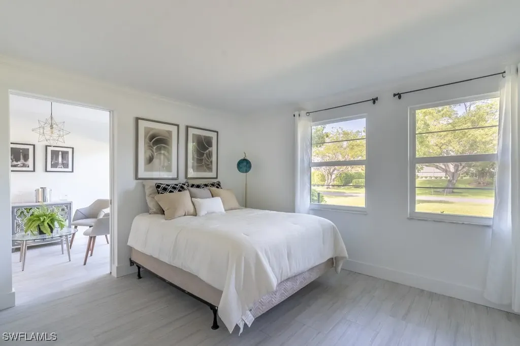 604 12th Avenue S Naples FL 34102