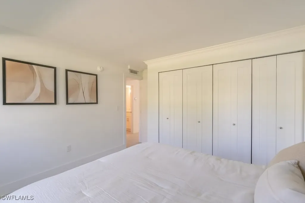 604 12th Avenue S Naples FL 34102