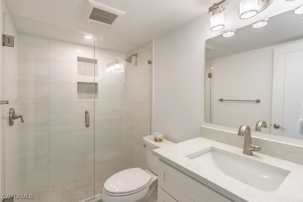 604 12th Avenue S Naples FL 34102