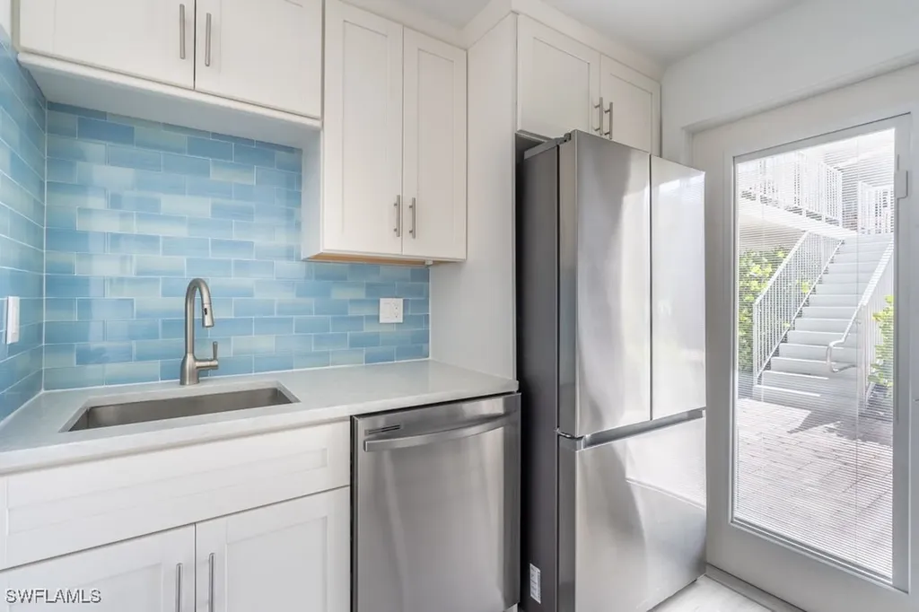 604 12th Avenue S Naples FL 34102