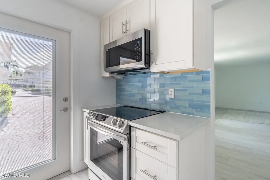 604 12th Avenue S Naples FL 34102