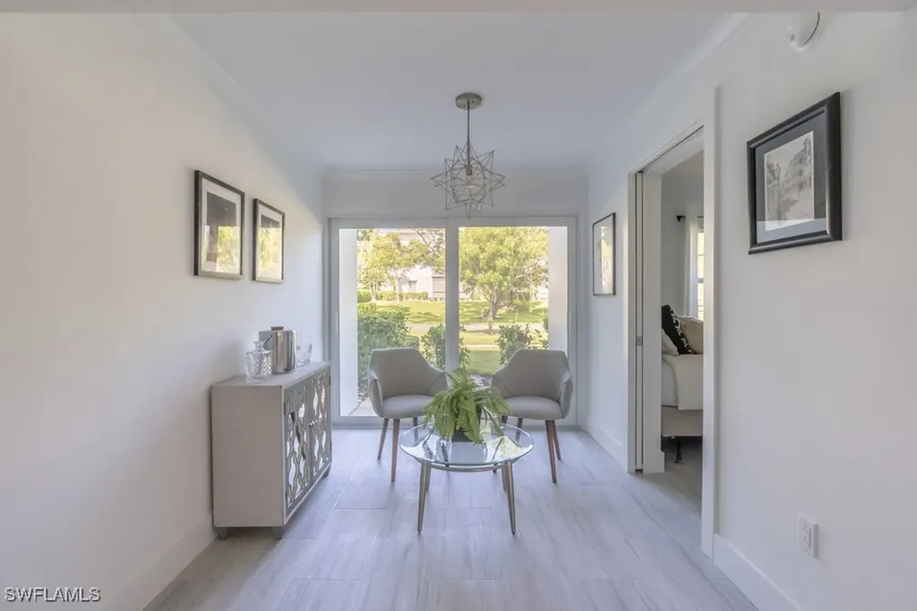 604 12th Avenue S Naples FL 34102