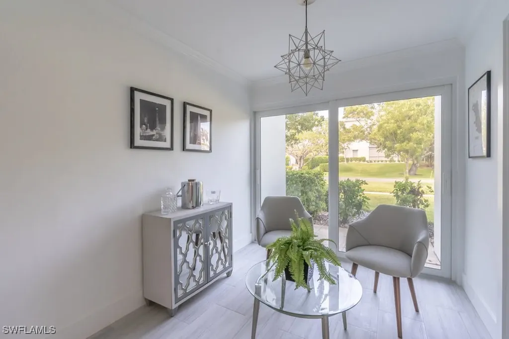 604 12th Avenue S Naples FL 34102