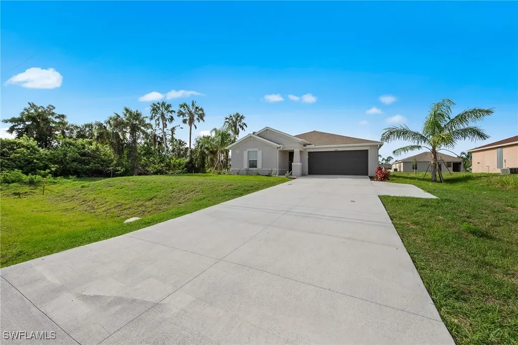 4139 Tulia Way North Fort Myers FL 33917