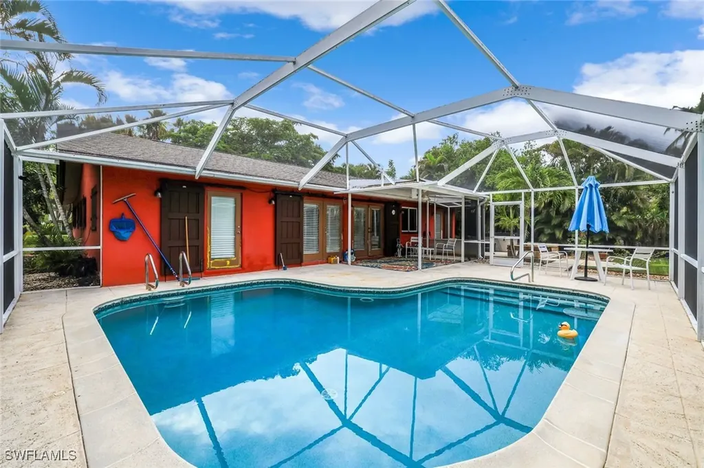 150 Big Springs Drive Naples FL 34113