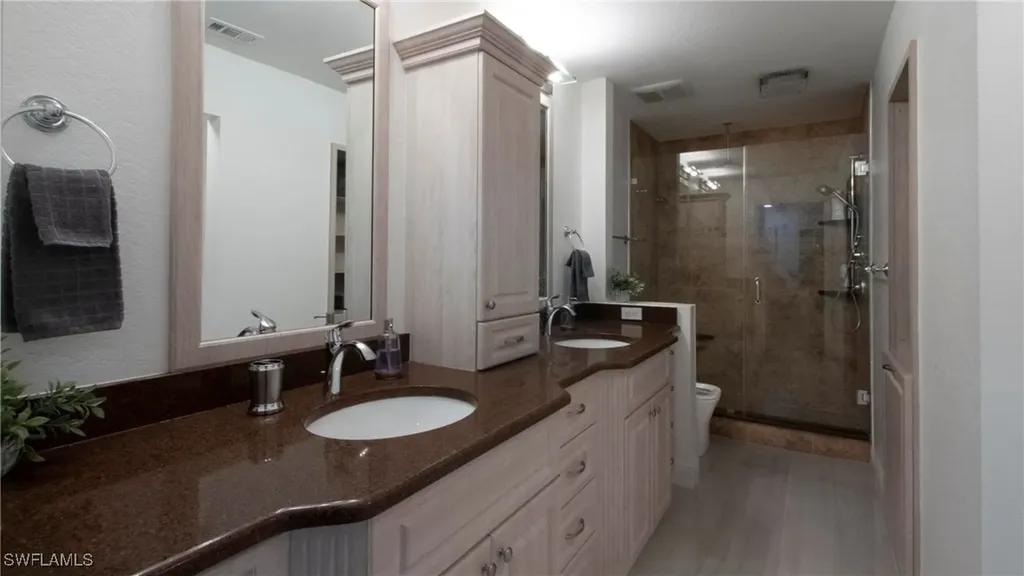 859 Tanbark Drive Naples FL 34108