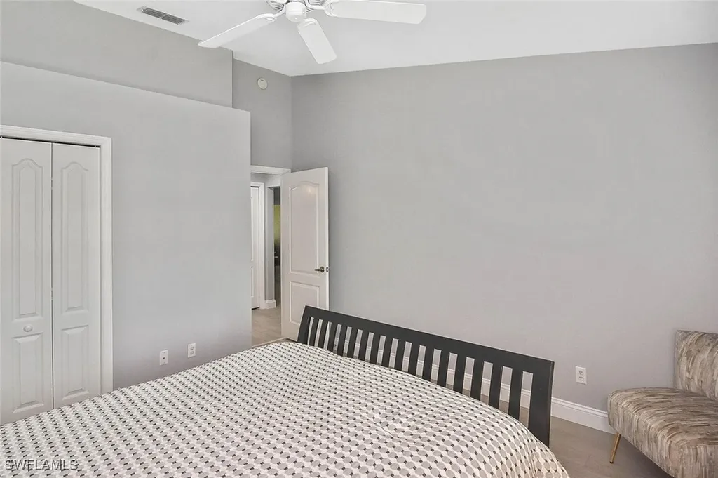 8075 Tiger Cove Naples FL 34113