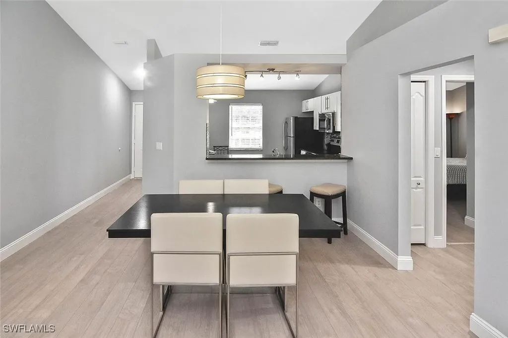 8075 Tiger Cove Naples FL 34113