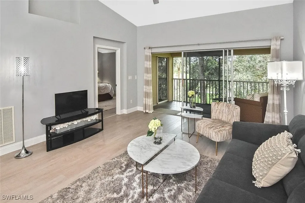 8075 Tiger Cove Naples FL 34113