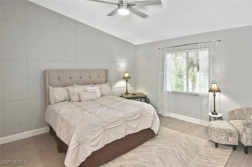 8075 Tiger Cove Naples FL 34113