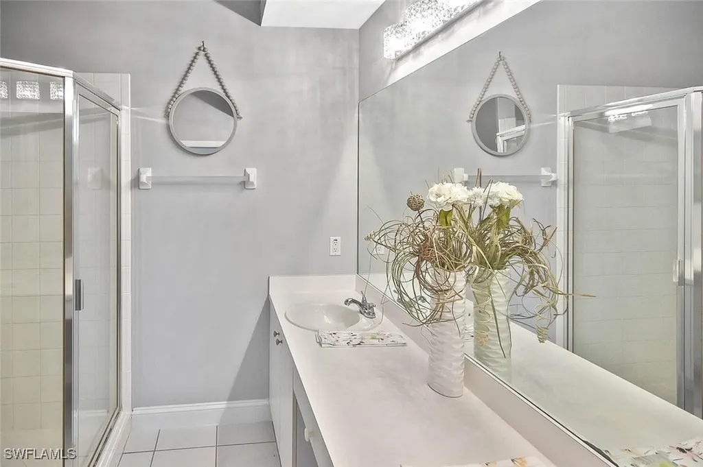 8075 Tiger Cove Naples FL 34113